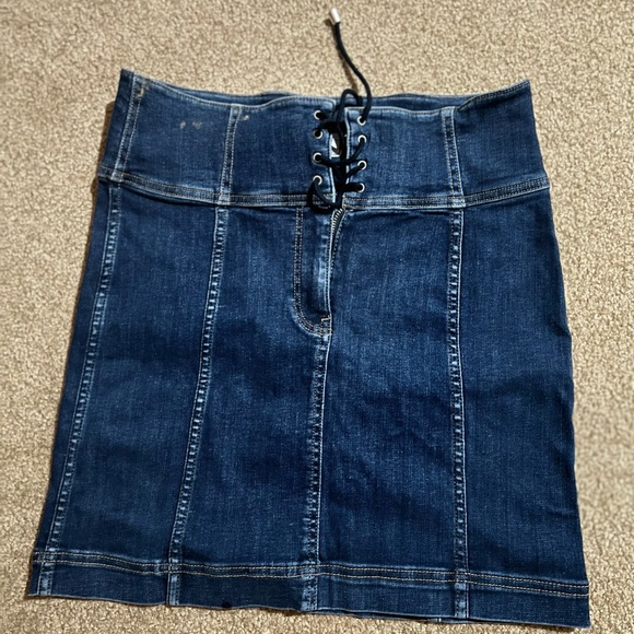 Free people mini skirt size 8 - Picture 2 of 5